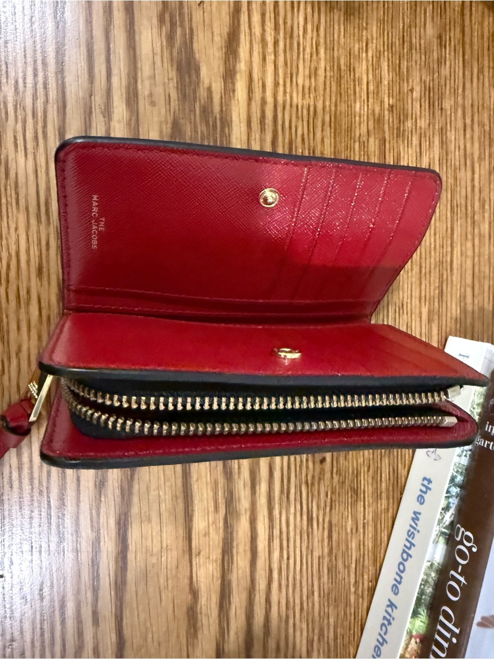 Marc Jacobs Wallet - Picture 4 of 6